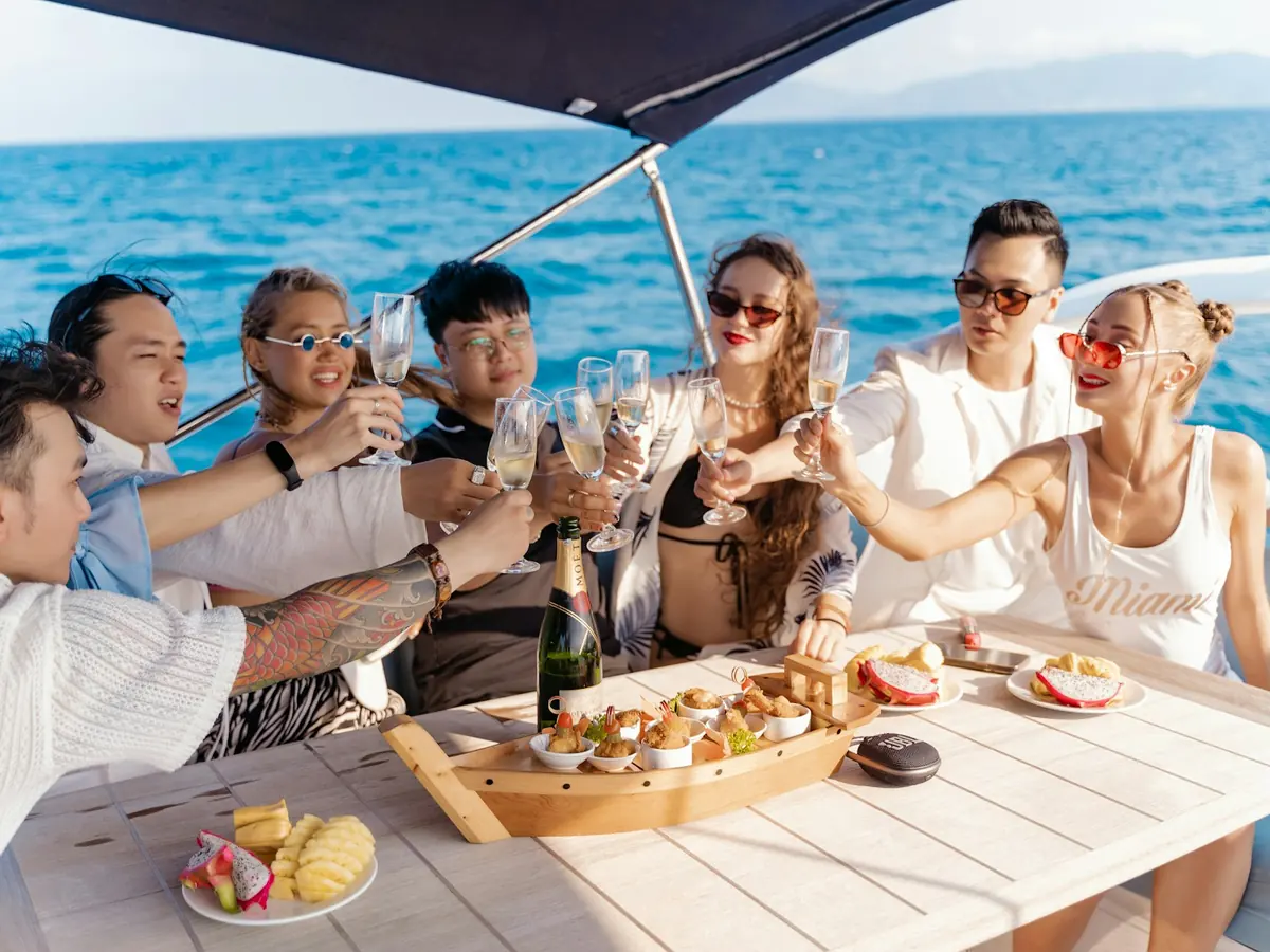 Friends celebrating on a yacht in Dubai